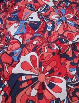 NEU mit ETIKETT * Gesmocktes * Blumen * Blüten * Flower- Power * Spaghetti- Träger * Mini- Kleid oder Long- Rock "edc * ESPRIT" Gr. 32- 34/ XS * rot * blau * weiß * - Riedlingen