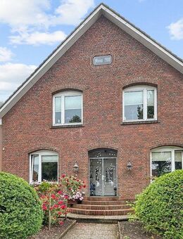 Repräsentatives Wohnhaus mit vermieteter Einliegerwohnung im Herzen von Itzehoe - Itzehoe
