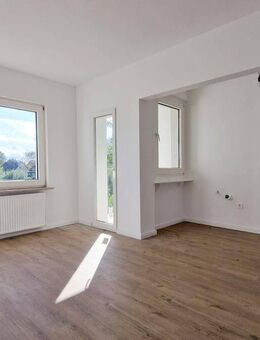 Gemütliche Wohnung mit Balkon, für Singles und Paare in einer ruhigen Seitenstraße! - Oberhausen