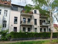 Investment für die Zukunft - Kleines, unterkellertes Mehrfamilienhaus (5WE) sucht neuen Besitzer - Berlin