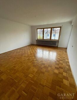 Ideal für Familien & Investoren - 4 Zimmer-Wohnung im 1. Obergeschoss mit Gartennutzung in Raubling - Raubling