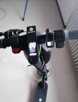 E-scooter neuwertig - Essingen (Baden-Württemberg)