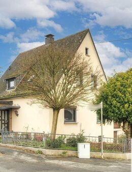 Geräumiges und sehr gepflegtes Ein- Zweifamilienhaus in beliebter Wohnlage von Wissen - Wissen