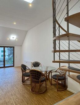 Große 3 Zimmer Maisonette-Wohnung mit Balkon, Küche und Keller - Hohenfels (Baden-Württemberg)