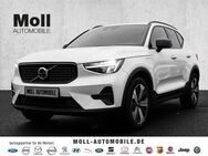 Volvo XC40 Plus Dark Recharge Plug-In Hybrid 2WD T5 Twin Engine EU6d StandHZG Navi digitales Cockpit - Aachen