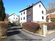 Charmantes Ein- oder Zweifamilienhaus im idyllisch gelegenem Bad Neualbenreuth - Neualbenreuth