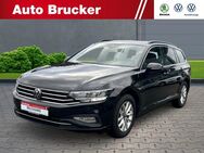 VW Passat Variant, 2.0 TDI Business 3-Zonen, Jahr 2022 - Schmalkalden