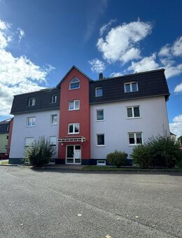 Wunderschöne 2 Raumwohnung mit EBK, Balkon und Weitblick - Reichenbach (Vogtland)