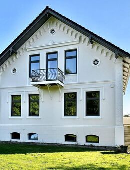 Renovierte Villa in Hamburg-Cranz mit großem Garten - Hamburg