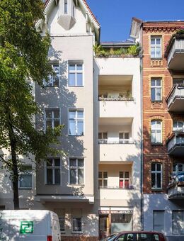 3-Zimmer Vorderhaus-Altbauklassiker mitten im Kiez - vermietet! - Berlin