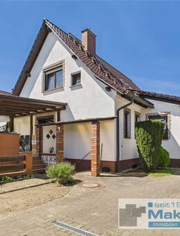 Elegantes Einfamilienhaus mit Bungalow und Terrasse - Dargun