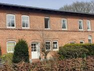 Schöne 3-Zimmer-Maisionette-Wohnung im historischen Mehrfamilienhaus - Hechthausen
