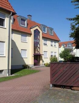 3 ZKDB ab 01.12.2025 in gepflegter Wohnanlage zu vermieten - Bitterfeld-Wolfen