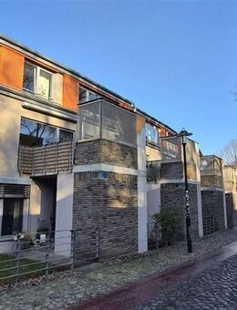 Börs Immobilien ++ Innenstadt - 3-Zimmer Wohnung über 2 Wohnebenen - Neubrandenburg
