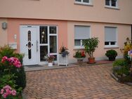 „Kleines Paradies in der Rhön “ Einfamilienhaus mit Garage, Hütte und wunderbarem Grundstück und Brunnen in ruhiger Lage - Oberelsbach