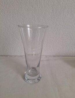 Glasvase, Glasflasche, Vase ca. 18cm hoch 8cm Öffnung - Essen