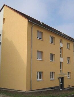 Renovierte 3 - Zimmer Wohnung mit Balkon in modernisierter Wohnanlage! - Passau