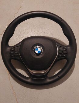 BMW 1 2 3 4er F20 Multifunktionslenkrad komplett inklusive Airbag - Schmitten