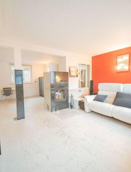 Raum für Ideen: Haus mit Charakter, Traumgarten & Gewölbekeller am Weinberg - Mundelsheim