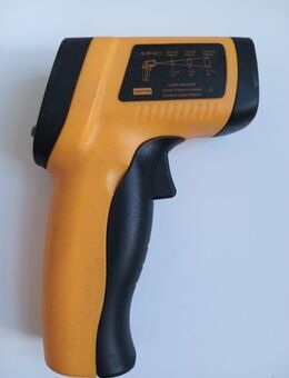 IR-Temperaturmesser berührungslos mit Laser und bel. Display Grad u. Farenheit - Rosenheim
