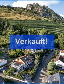 Traumhaft gelegenes Einfamilienhaus m. Gartenteich u. herrlichem Alpenblick, in Bestlage von Singen. - Singen (Hohentwiel)