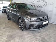 VW Tiguan, 2.0 TDI R-line Highline, Jahr 2020 - Dachau