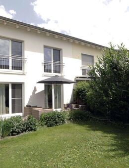 Großzügige Doppelhaushälfte mit Gartenidylle in Haimhausen-Ottershausen – mit Garage & Stellplatz - Haimhausen