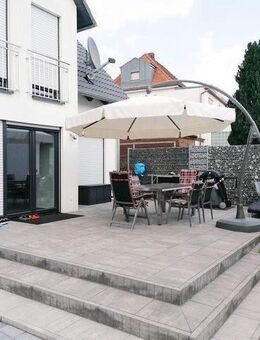 Exklusives Traumhaus in Bestlage von Oberasbach – Stilvoll, ruhig und top gepflegt - Oberasbach