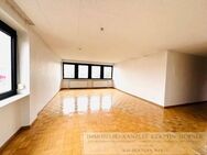Helle geräumige 4-Zi.-Wohnung mit EBK, Stellplatz, Kellerraum, WG-geeignet. - Bamberg