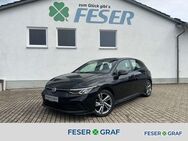 VW Golf, 1.5 VIII R-Line eTSI, Jahr 2023 - Heideck