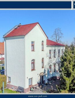 Eine kleine Burg für Individualisten - Einfamilienhaus mit großem Grundstück - Berlin