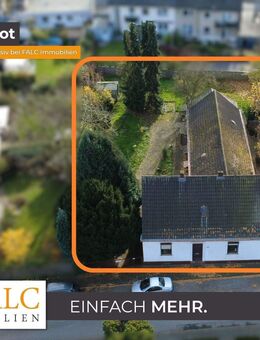 Freistehendes Zweifamilienhaus in zentraler Lage von Mülheim an der Ruhr - Mülheim (Ruhr)