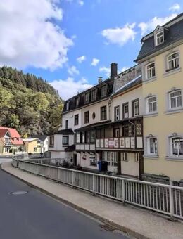 Einfamilienhaus mit Ladenlokal in der Fußgängerzone - Neuerburg
