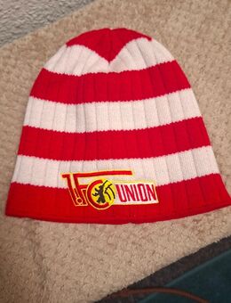 Stadion Fußball Mütze - Berlin Friedrichshain-Kreuzberg