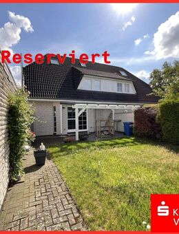 Tolle Doppelhaushälfte mit großem Grundstück! - Oyten