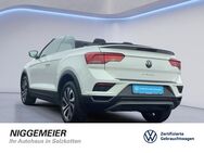 VW T-Roc Cabriolet, 1.5 TSI T-Roc Cabrio ACTIVE, Jahr 2021 - Salzkotten