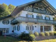 Herrschaftliche Villa mit Baugrundstück (DH bereits genehmigt) - Garmisch-Partenkirchen