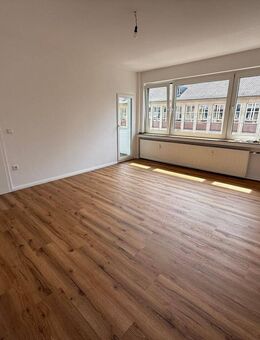 Erstbezug nach Sanierung - 3-Zimmerwohnung im Neusser Zentrum! - Neuss