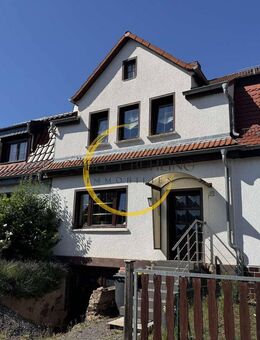 Reihenmittelhaus in ruhiger Lage von Weida mit großzügigem Gartenanteil und Platz für Ihre Wohnideen - Weida