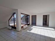 Exklusive 5,5-Zimmer-Dachgeschosswohnung mit 2 Balkonen - Leonberg (Baden-Württemberg)