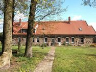 Ein Landhaus Anwesen mit Stallungen und sechs Mietwohnungen am Naturschutzgebiet - Hopsten