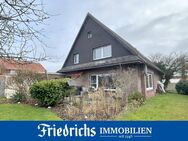 Modernisierungsbedürftiges Ein-/Zweifamilienhaus mit zwei Garagen und Gartenbereich in Hundsmühlen - Wardenburg