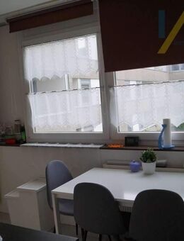 Helle und geräumige 4 Zimmer Wohnung mit Balkon - Herne