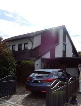 Delmenhorst - Heidkrug - gepfl. Doppelhaushälfte - Baujahr 1991 - 113m² Wfl. - mod. Einbauküche - Voll- & Duschbad mit Fenster - Kaminofen - Carport - Delmenhorst