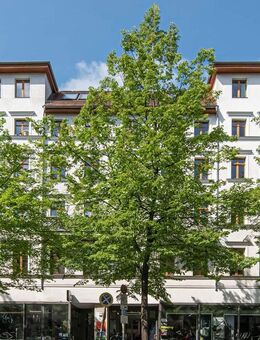 Investment-Juwel in Top-Lage: Vermietete 3-Zimmer-Gründerzeit-Wohnung - Provisionsfrei - Berlin