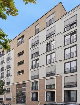 Provisionsfrei - Helle, familienfreundliche 5-Zimmer-Wohnung mit klugem Schnitt & Balkon - Frankfurt (Main)