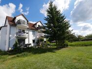 Schönes Single-Apartment mit Balkon und Stellplatz in Lautertal - Lautertal