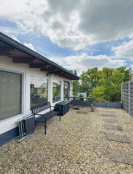 Wohnglück für die ganze Familie: Einfamilienhaus mit Einliegerwohnung, Traumgarten & Top-Anbindung! - Burgthann