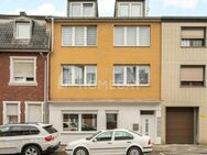 Gepflegtes MFH mit 5 Wohnungen, Terrasse, Garten und Keller in ruhiger Lage - Alsdorf (Nordrhein-Westfalen)