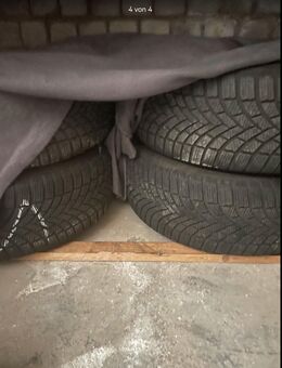 Winterreifen Bridgestone blizzak LM 500 235/55 R 17 103 V 3 Stück - Rastatt